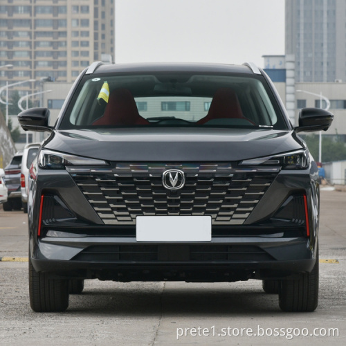 2023 Szybkie samochody elektryczne lewy napęd Inteligentny Changan CS55 Małe samochody elektryczne SUV na sprzedaż